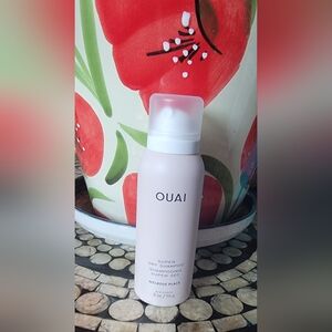 OUAI Melrose Place Super Dry Invisible Dry Shampoo